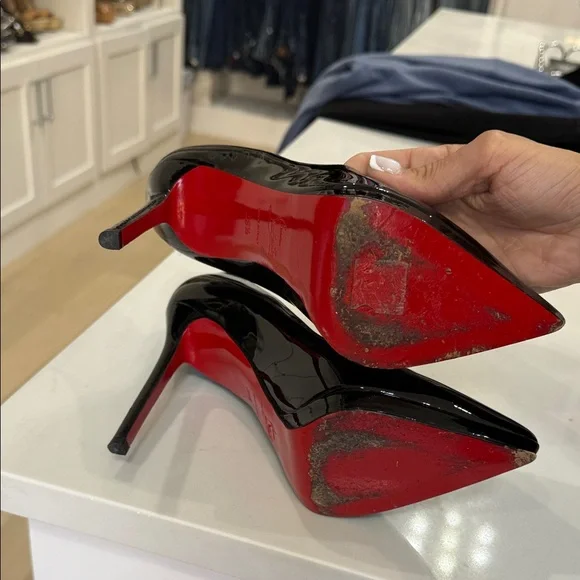 Christian Louboutin -Classic Black Patent High Heel Pumps with Red Sole - - Picture 7 of 7